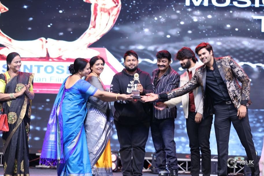Santhosham-South-Indian-Film-Awards